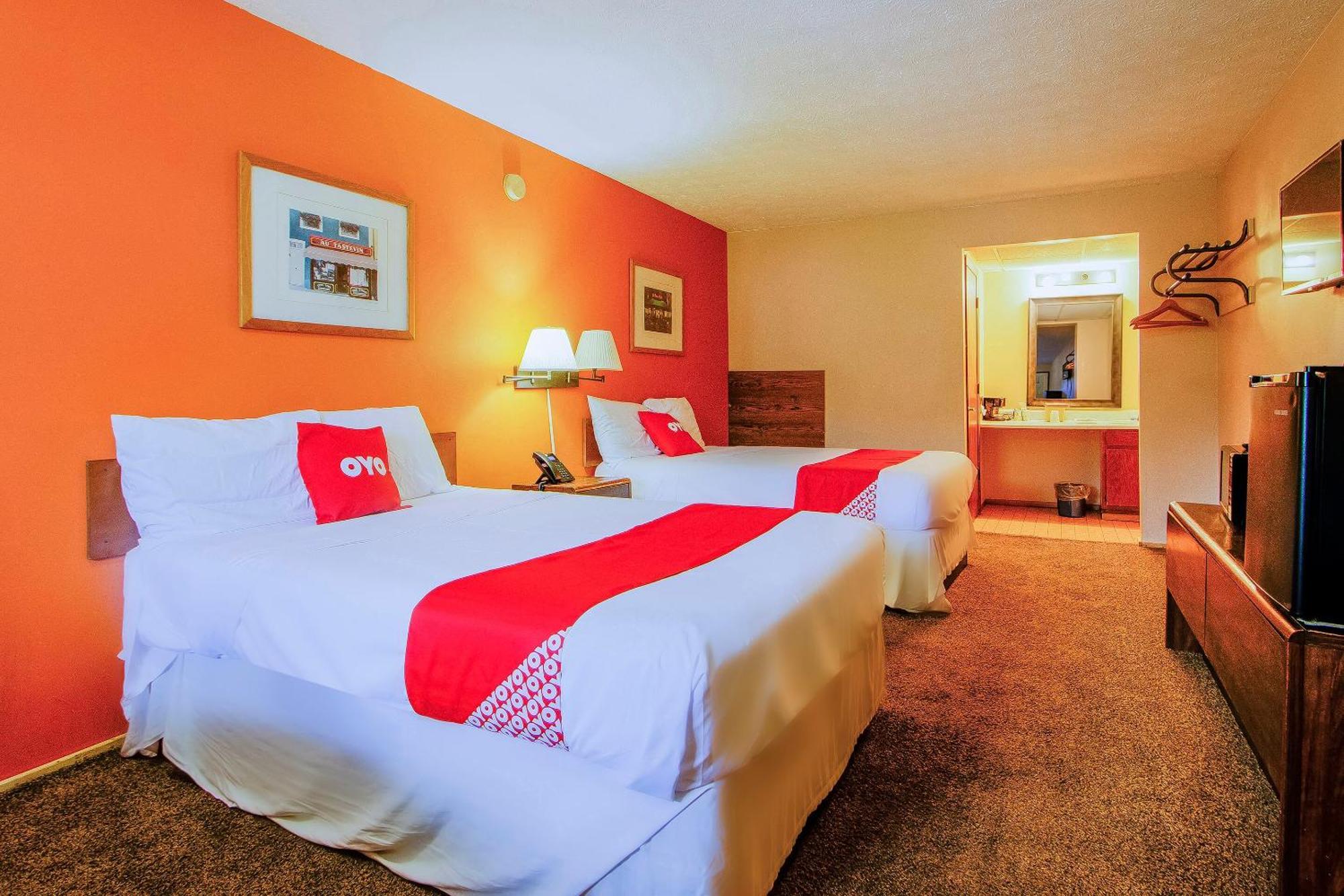Chapmanville Inn Extérieur photo